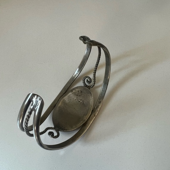 Silver Bracelet with Abalone Leafy design Cuff - Picture 7 of 13